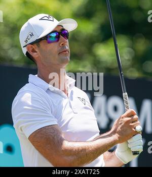 Humble, Texas, États-Unis. 8 juin 2024. Cameron Tringale, des HyFlyers, effectue le 10e trou lors de la deuxième manche du LIV Golf Houston 2024 au Golf Club de Houston. (Crédit image : © Debby Wong/ZUMA Press Wire) USAGE ÉDITORIAL SEULEMENT! Non destiné à UN USAGE commercial ! Banque D'Images