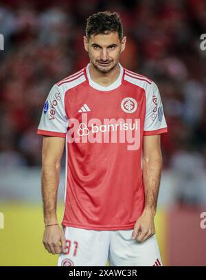 Caxias do Sul, Brésil. 09 juin 2024. RS - CAXIAS DO SUL - 06/08/2024 - CUP SUL-AMERICANA 2024, INTERNACIONAL x DELFIN - Lucas Alario, joueur de l'Internacional lors d'un match contre Delfin au stade Alfredo Jaconi pour le championnat Copa Sudamericana 2024. (Photo de Giancarlo Santorum/AGIF/SIPA USA) crédit : Sipa USA/Alamy Live News Banque D'Images