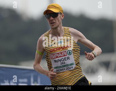 ROM, Italie. 09 juin 2024. Athlétisme : Championnats d'Europe : Richard Ringer, Allemagne, dans le semi-marathon des Championnats d'Europe. Crédit : Michael Kappeler/dpa/Alamy Live News Banque D'Images