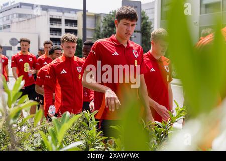 BRATISLAVA, Slovaquie. 09 juin 2024. Rubin Colwill du pays de Galles lors d'une marche par équipe avant le match amical international entre la Slovaquie et Cymru au stade d'Anton Malatinský, Slovaquie, le 9 juin. (Photo by John Smith/FAW) crédit : Football Association of Wales/Alamy Live News crédit : Football Association of Wales/Alamy Live News Banque D'Images