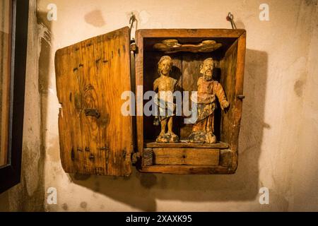 Livres et objets liés à la vie et à l'œuvre du bienheureux ramon llull, Monastère de Miramar, Valldemossa, Majorque, Îles baléares, espagne Banque D'Images