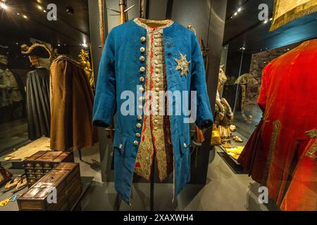 Le Royal Armoury (Livrustkammaren) Musée royal avec 500 ans d'armement et d'armures, ainsi que de somptueuses voitures royales et des expositions de mode. Skeppsbron, Stockholm, Suède Banque D'Images