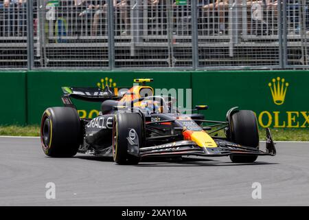 Montréal, Canada. 8 juin 2024. Sergio Perez du Mexique pilotant la (11) Oracle Red Bull Racing RB20 Honda RBPT, lors du GP du Canada, formule 1, sur le circuit Gilles Villeneuve. Crédit : Alessio Morgese// Emage / Alamy Live news Banque D'Images