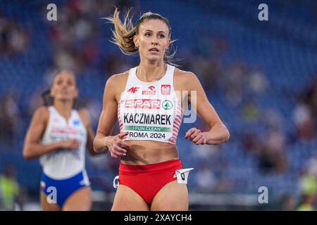 Rome, Italie. 09 juin 2024. ROME, ITALIE - 9 JUIN : Natalia Kaczmarek, polonaise, participe à la demi-finale féminine 2 du 400 m lors de la troisième journée des Championnats d'Europe d'athlétisme - Rome 2024 au Stadio Olimpico le 9 juin 2024 à Rome, Italie. (Photo de Joris Verwijst/Agence BSR) crédit : Agence BSR/Alamy Live News Banque D'Images