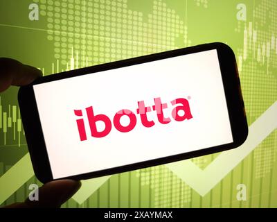 Konskie, Pologne - 09 juin 2024 : logo de la société Ibotta Inc affiché sur le téléphone portable Banque D'Images