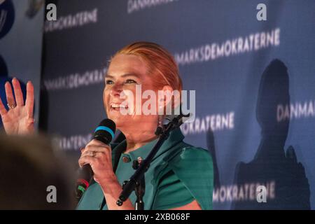 Inger Stojberg, présidente des Démocrates danois, prononce un discours devant ses partisans lors d'un parti électoral pour les élections du Parlement européen, à Copenhague, Danemark, le dimanche 9 juin 2024 Copenhague Christiansborg Danemark Copyright : xKristianxTuxenxLadegaardxBergx 2E6A1665 Banque D'Images