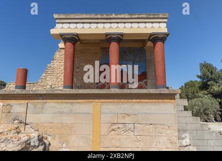 La structure nommée par Evans comme la Maison des douanes au palais minoen de Knossos en Crète Banque D'Images