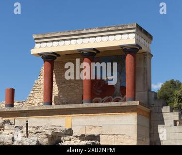 La structure nommée par Evans comme la Maison des douanes au palais minoen de Knossos en Crète Banque D'Images