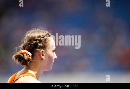 Rome, Italie. 10 juin 2024. ROME - Femke bol en action sur le 400 mètres haies lors de la quatrième journée des Championnats d'Europe d'athlétisme. ANP IRIS VAN DEN BROEK crédit : ANP/Alamy Live News Banque D'Images