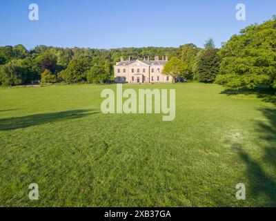 vue aérienne de la maison stanmer construite en 1722 dans le parc stanmer de 5000 acres à brighton east sussex Banque D'Images