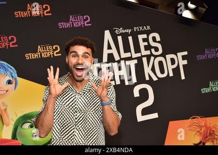 Prtemiere Alles steht Kopf 2 Younes Zarou, deutscher influencer Ankunft, Red Carpet Deutschlandpremiere zu ALLES STEHT KOPF 2 im Kino der Kulturbrauerei in Berlin 10.06.2024 *** Premiere Alles steht Kopf 2 Younes Zarou, influenceur allemand arrivée, tapis rouge première allemande de ALLES STEHT KOPF 2 au cinéma Kulturbrauerei à Berlin 10 06 2024 Photopress Mueller Banque D'Images