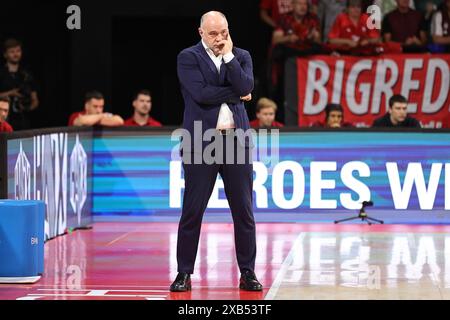 Pablo Laso (Bayern Basketball, Cheftrainer) waehrend dem Spiel. GER, FC Bayern Basketball v. Alba Berlin, Basketball, 1.Bundesliga, Playoffs, finale Spiel 2, saison 2023/2024, 10.06.2024, Foto : Eibner-Pressefoto/Marcel Engelbrecht Banque D'Images