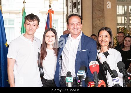 Torino, Italie. 10 juin 2024. Alcuni momenti con il candidato del centrodestra Alberto Cirio dopo i risultati delle elezioni regionali in Piemonte presso Palazzo Lascaris in via Vittorio Alfieri 15 a Torino, Italia - Cronaca - Lunedì 10 Giugno 2024 - (photo Giacomo Longo/LaPresse) quelques instants avec le candidat de centre droit Alberto Cirio après les résultats des élections régionales dans le Piémont au Palazzo Lascaris via Vittorio Alfieri 15 à Turin, Italie - Actualités - lundi 10 juin 2024 - (photo Giacomo Longo/LaPresse) crédit : LaPresse/Alamy Live News Banque D'Images