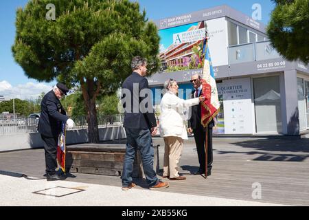 Antibes, France - 8 mai 2024 - la célébration du jour de la victoire de la seconde Guerre mondiale par un jour ensoleillé de printemps Banque D'Images