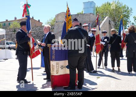 Antibes, France - 8 mai 2024 - la célébration du jour de la victoire de la seconde Guerre mondiale par un jour ensoleillé de printemps Banque D'Images