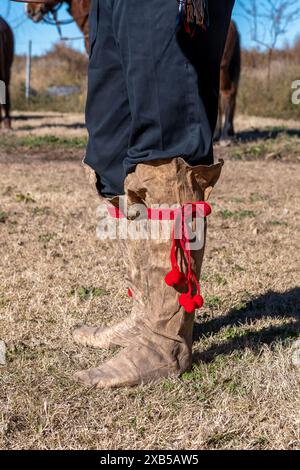 Bottes Colt, de gaucho argentin. Photo verticale. Banque D'Images