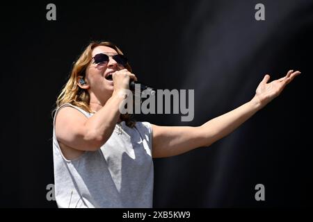 Sängerin Sandra Nasic von der Rockband Guano Apes BEI Rock im Park Rip 2024. Rock im Park ist ein jährlich am ersten Wochenende im Juni im Volkspark Dutzendteich in Nürnberg stattfindendes Musikfestival und eine Parallelveranstaltung zu Rock am Ring mit einer in der Regel identischen Bandbesetzung. Nürnberg, 09.06.2024 Bayern Deutschland *** chanteuse Sandra Nasic du groupe de rock Guano Apes at Rock im Park Rip 2024 Rock im Park est un festival de musique qui se tient chaque année le premier week-end de juin à Volkspark Dutzendteich à Nuremberg et un événement parallèle à Rock am Ring avec un général ba identique Banque D'Images