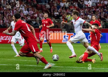 Varsovie, province de Mazovie, Pologne. 10 juin 2024. Nicola Zalewski (centre à droite) lors du match international amical de football entre la Pologne et la Turquie au stade national de Varsovie. Crédit : ZUMA Press, Inc/Alamy Live News Banque D'Images