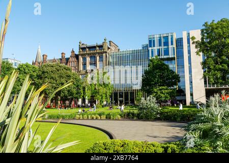 Une journée d'été à St Andrews Square, Édimbourg, Écosse Banque D'Images