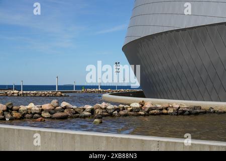 Détails architecturaux de l'Aquarium National Danemark, Den Blå Planet, la planète bleue, situé à Kastrup, une banlieue de Copenhague Banque D'Images