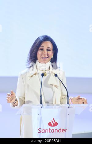 Boadilla Del Monte, Madrid, Espagne. 11 juin 2024. Patricia Botin participe à l'appel annuel à candidatures pour les '' projets sociaux˜de Banco Santander' au Centre de formation El Solaruco du Groupe de la ville de Santander le 11 juin 2024 à Boadilla del Monte, Espagne (crédit image : © Jack Abuin/ZUMA Press Wire) USAGE ÉDITORIAL SEULEMENT! Non destiné à UN USAGE commercial ! Crédit : ZUMA Press, Inc/Alamy Live News Banque D'Images