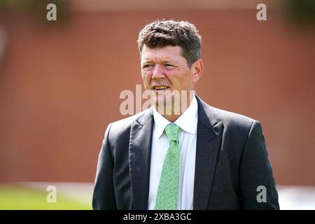 Photo du dossier datée du 24-05-2024 d'Andrew Balding. Clou de girofle Hitch devrait utiliser son expérience sur piste à son avantage dans les enjeux novices de Darley EBF Fillies sur le mile droit à Newbury. Date d'émission : mardi 11 juin 2024. Banque D'Images