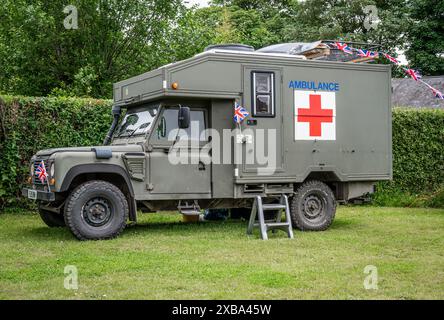 Ambulance militaire de premiers secours à l'occasion du 80e anniversaire du débarquement du jour J lors de la renaissance de Southwick 2024. Banque D'Images