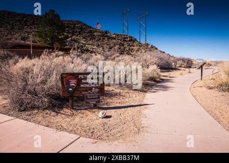 Albuquerque, Nouveau-Mexique États-Unis - 18 mars 2017 : panneau au monument national des pétroglyphes. Banque D'Images