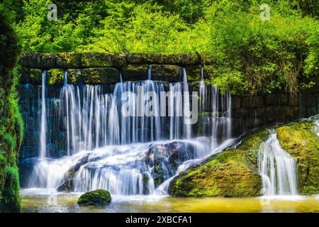 Cascade de Geratser, près de Rettenberg, Allgaeu, Bavière, Allemagne Banque D'Images