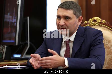 Moscou, Russie. 11 juin 2024. Andrei Ryumin, PDG de Rosseti, parle lors d'une réunion en face à face organisée par le président russe Vladimir Poutine, au Kremlin, le 11 juin 2024, à Moscou, Russie. Crédit : Alexander Kazakov/Kremlin Pool/Alamy Live News Banque D'Images