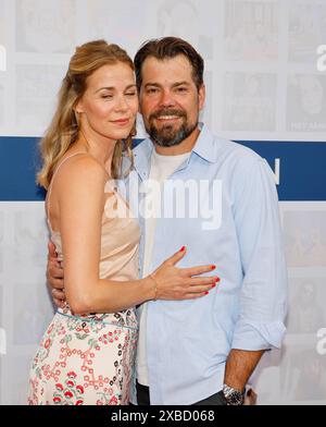 Jessica Ginkel und Daniel Fehlow BEI der Bertelsmann Sommerparty in der Bertelsmann Repräsentanz Berlin. *** Jessica Ginkel et Daniel Fehlow à la soirée d'été Bertelsmann au bureau de représentation Bertelsmann Berlin Banque D'Images