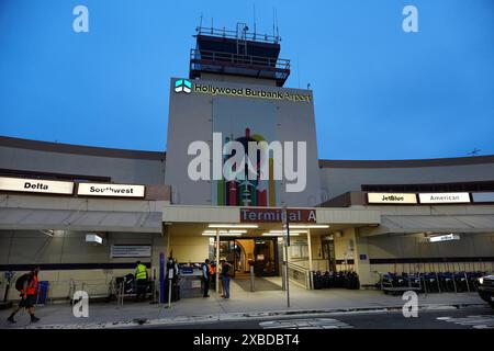 L'aéroport Hollywood Burbank, mardi 4 juin 2024, à Burbank, Etalonnage Banque D'Images