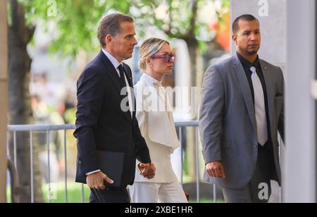 Wilmington (États-Unis d'Amérique). 07 juin 2024. Hunter Biden et sa femme, Melissa Cohen Biden, arrivent au J. Caleb Boggs Federal Building à Wilmington, Delaware pour le cinquième jour de son procès pour possession illégale présumée d'une arme de poing et mensonge sur sa consommation de drogue lorsqu'il a acheté l'arme en 2018, le vendredi 7 juin 2024. Crédit : Saquan Stimpson/CNP/SIPA USA pour NY Post (RESTRICTION : NO Daily mail. AUCUN journal de New York ou du New Jersey ni aucun journal dans un rayon de 75 milles autour de New York.) Crédit : Sipa USA/Alamy Live News Banque D'Images