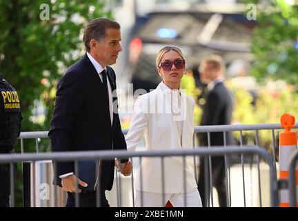 Wilmington (États-Unis d'Amérique). 07 juin 2024. Hunter Biden et sa femme, Melissa Cohen Biden, arrivent au J. Caleb Boggs Federal Building à Wilmington, Delaware pour le cinquième jour de son procès pour possession illégale présumée d'une arme de poing et mensonge sur sa consommation de drogue lorsqu'il a acheté l'arme en 2018, le vendredi 7 juin 2024. Crédit : Saquan Stimpson/CNP/SIPA USA pour NY Post (RESTRICTION : NO Daily mail. AUCUN journal de New York ou du New Jersey ni aucun journal dans un rayon de 75 milles autour de New York.) Crédit : Sipa USA/Alamy Live News Banque D'Images