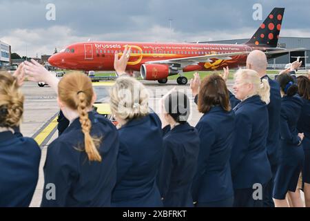 Zaventem, Belgique. 12 juin 2024. L'avion avec des joueurs belges photographié lors du départ de l'équipe nationale belge de football Red Devils pour l'Allemagne pour les Championnats d'Europe de football Euro 2024, à l'aéroport international de Bruxelles, à Zaventem, mercredi 12 juin 2024. Les Red Devils jouent dans le groupe F aux Championnats d'Europe Euro 2024 en Allemagne. BELGA PHOTO DIRK WAEM crédit : Belga News Agency/Alamy Live News Banque D'Images