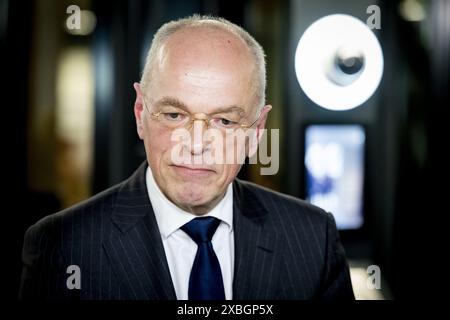 La Haye, pays-Bas. 12 juin 2024. LA HAYE - Président du Sénat Jan Anthonie Bruijn après la conversation. Le formateur Richard van Zwol reçoit le président du Sénat Jan Anthonie Bruijn dans la zone de formation de la Chambre des représentants. ANP ROBIN UTRECHT netherlands Out - belgique Out Credit : ANP/Alamy Live News Banque D'Images