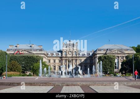 Lille, France - 23 juin 2020 : le Palais des Beaux Arts est un grand musée avec une collection respectée d'art européen de l'Antiquité au moderne Banque D'Images