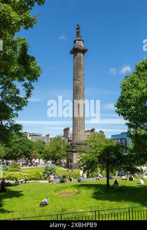 St Andrews Square, Édimbourg avec le monument Melville en son centre. Banque D'Images