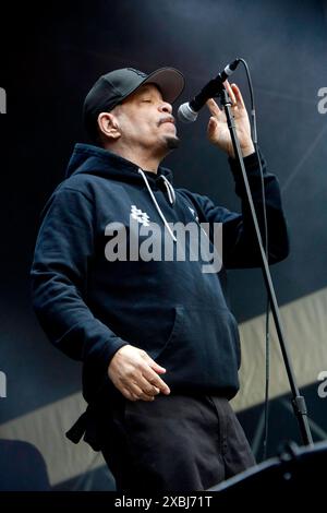 Nombre de corps en pieds Ice-T, Konzert in der Zitadelle Spandau, Berlin, 11.06.2024 Ice-T bürgerlich Tracy Lauren Marrow, rapper von Body Count ft. Ice-T während ihrer Europa Tour 2024 live in der Berliner Zitadelle Spandau AM 11.06.2024. Berlin Zitadelle Spandau *** Body Count ft Ice T, concert à Zitadelle Spandau, Berlin, 11 06 2024 Ice T bürgerlich Tracy Lauren Marrow , rappeur de Body Count ft Ice T lors de leur tournée européenne 2024 live à Zitadelle Spandau le 11 06 2024 Berlin Zitadelle Spandau Copyright : xAnitaxBuggex Banque D'Images