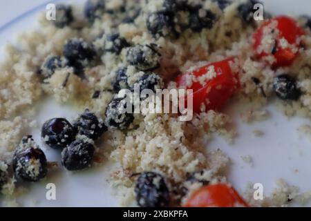 Typique fourmi avec farine de manioc, également connu sous le nom d'ica, repas indigène typique de certains endroits à l'intérieur du brésil Banque D'Images