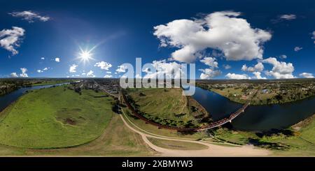 Vue panoramique à 360° de Panorama aérien à 360° de la rivière Macleay à Kempsey Mid North Coast Nouvelle-Galles du Sud Australie