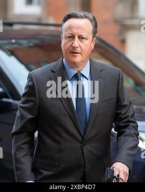 Londres, Angleterre, Royaume-Uni. 13 juin 2024. Le ministre des Affaires étrangères DAVID CAMERON est vu lors de la tournée médiatique du matin à Westminster. (Crédit image : © Thomas Krych/ZUMA Press Wire) USAGE ÉDITORIAL SEULEMENT! Non destiné à UN USAGE commercial ! Banque D'Images