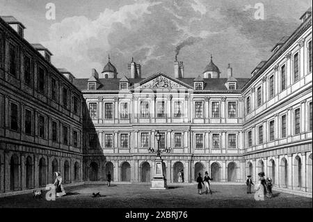 Quadrilatère intérieur, palais de Holyrood, gravé par W. Wallis. Il s'agit d'une gravure datant de 1832 réalisée à partir d'un dessin aquarelle de Thomas H. Shepherd (1793-1864). À l'époque, en 1832, Guillaume IV était roi, environ cinq ans avant que la reine Victoria monte sur le trône. Ceci et d'autres que j'ai dans la série ont été utilisés pour illustrer les ressemblances architecturales entre Athènes et Édimbourg (Écosse) et ses environs à l'époque. Remarque : certains des originaux avaient des taches qui peuvent apparaître comme des taches légèrement plus foncées sur les photos. Banque D'Images