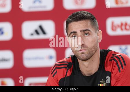 Freiberg, Allemagne. 13 juin 2024. Le gardien de but belge Koen Casteels photographié lors d'une conférence de presse de l'équipe nationale belge de football Red Devils, jeudi 13 juin 2024 dans son camp de base à Freiberg am Neckar, Allemagne, en préparation des Championnats d'Europe de football UEFA Euro 2024. Les Red Devils jouent dans le groupe F aux Championnats d'Europe Euro 2024 en Allemagne. BELGA PHOTO BRUNO FAHY crédit : Belga News Agency/Alamy Live News Banque D'Images