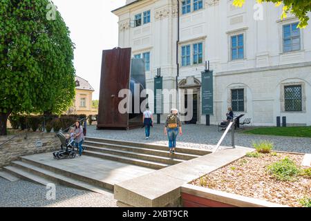 L'entrée de la Galerie de la région de Bohême centrale (GASK) à Kutna Hora, région de Bohême centrale, République tchèque, 13 avril 2024. (CTK photo/l Banque D'Images