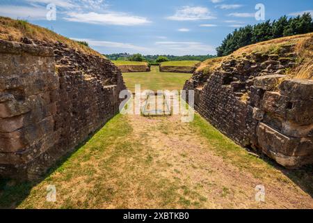 L'entrée de l'amphithéâtre romain de Caerleon (Isca Augusta), Gwent, pays de Galles Banque D'Images