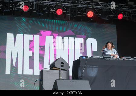 Melanie C joue un DJ set au Cambridge Club Festival, Royaume-Uni. 7 juin 2024 Banque D'Images