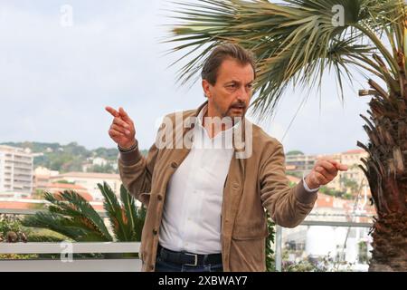 Cannes, France. 24 mai 2024. Henri Leconte à The Nasty – plus qu’une simple séance photo de tennis au 77e Festival de Cannes. Crédit : Doreen Kennedy/Alamy Banque D'Images