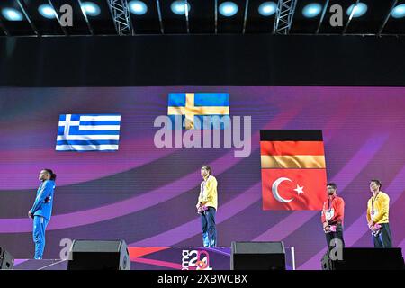 Roma, Italie. 12 juin 2024. Stade Olympique, Rome, Italie - cérémonie de remise de la médaille des hommes de la voûte à la perche lors de la Journée des Championnats d'Europe d'athlétisme 2024 6, 12 juin 2024 (photo de Roberto Ramaccia/Sipa USA) crédit : Sipa USA/Alamy Live News Banque D'Images