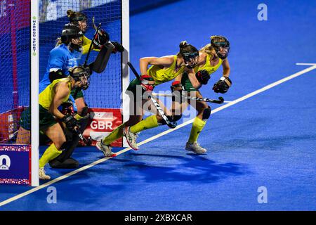 LONDRES, ROYAUME-UNI. 12, 24 juin. Pendant la FIH Hockey Pro League - Grande-Bretagne v Australie (femmes) au Lea Valley Hockey and Tennis Centre le mercredi 12 juin 2024 à LONDRES ANGLETERRE. Crédit : Taka G Wu/Alamy Live News Banque D'Images